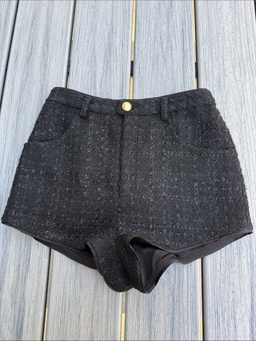 Assignment High-Waist Black Tweed Women’s Shorts Small